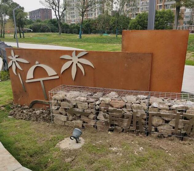 龙文锈钢板挡土墙